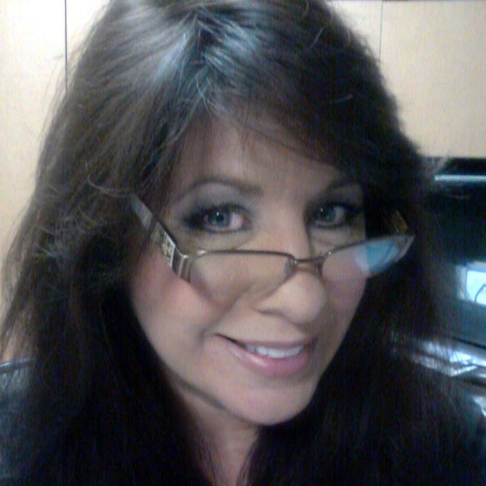 Meet your Posher, Theresa